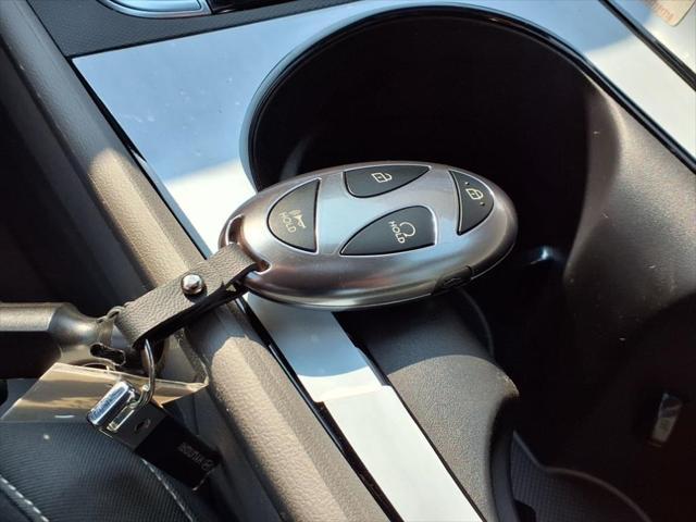 2025 Hyundai ELANTRA Vehicle Photo in Peoria, IL 61615