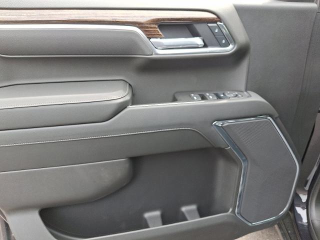 2025 GMC Sierra 1500 Vehicle Photo in TREVOSE, PA 19053-4984