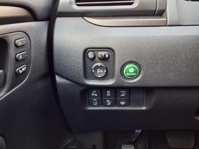 2025 Honda Ridgeline Vehicle Photo in Oshkosh, WI 54904