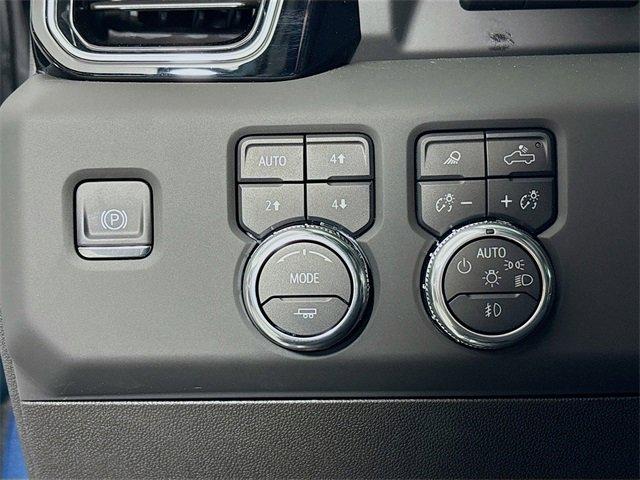 2025 GMC Sierra 2500 HD Vehicle Photo in PUYALLUP, WA 98371-4149