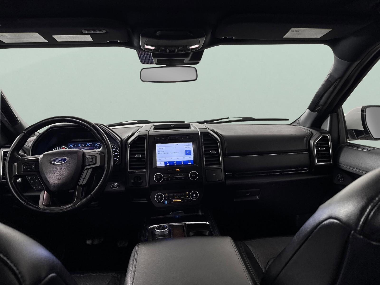 2021 Ford Expedition Max Vehicle Photo in GEORGETOWN, TX 78626-7508