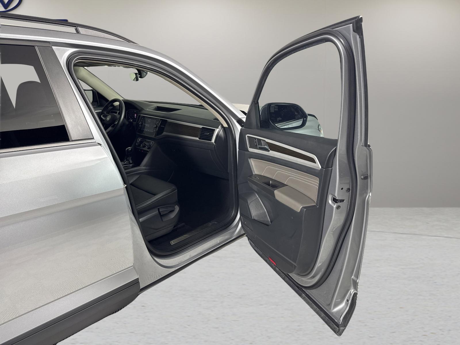 2023 Volkswagen Atlas Vehicle Photo in Georgetown, TX 78626