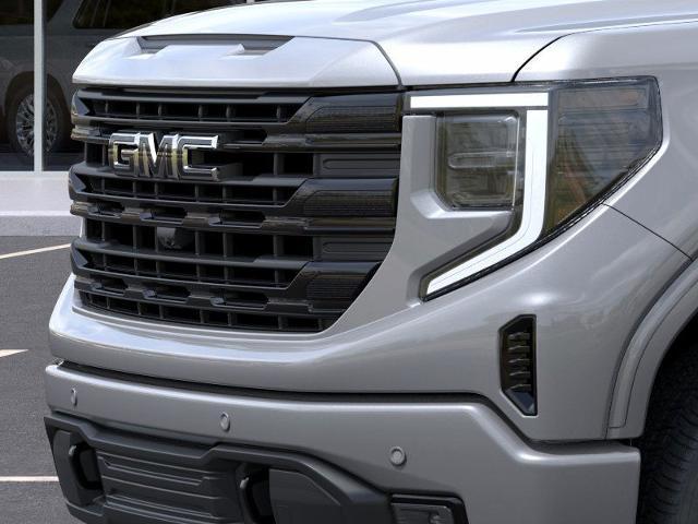 2025 GMC Sierra 1500 Vehicle Photo in GREEN BAY, WI 54303-3330