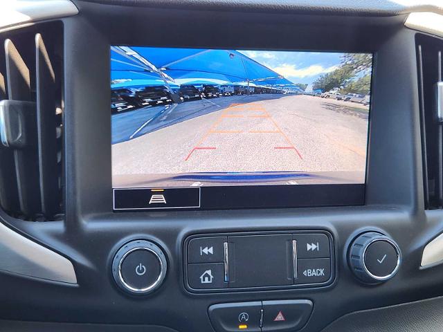 2022 GMC Terrain Vehicle Photo in DENTON, TX 76210-9321