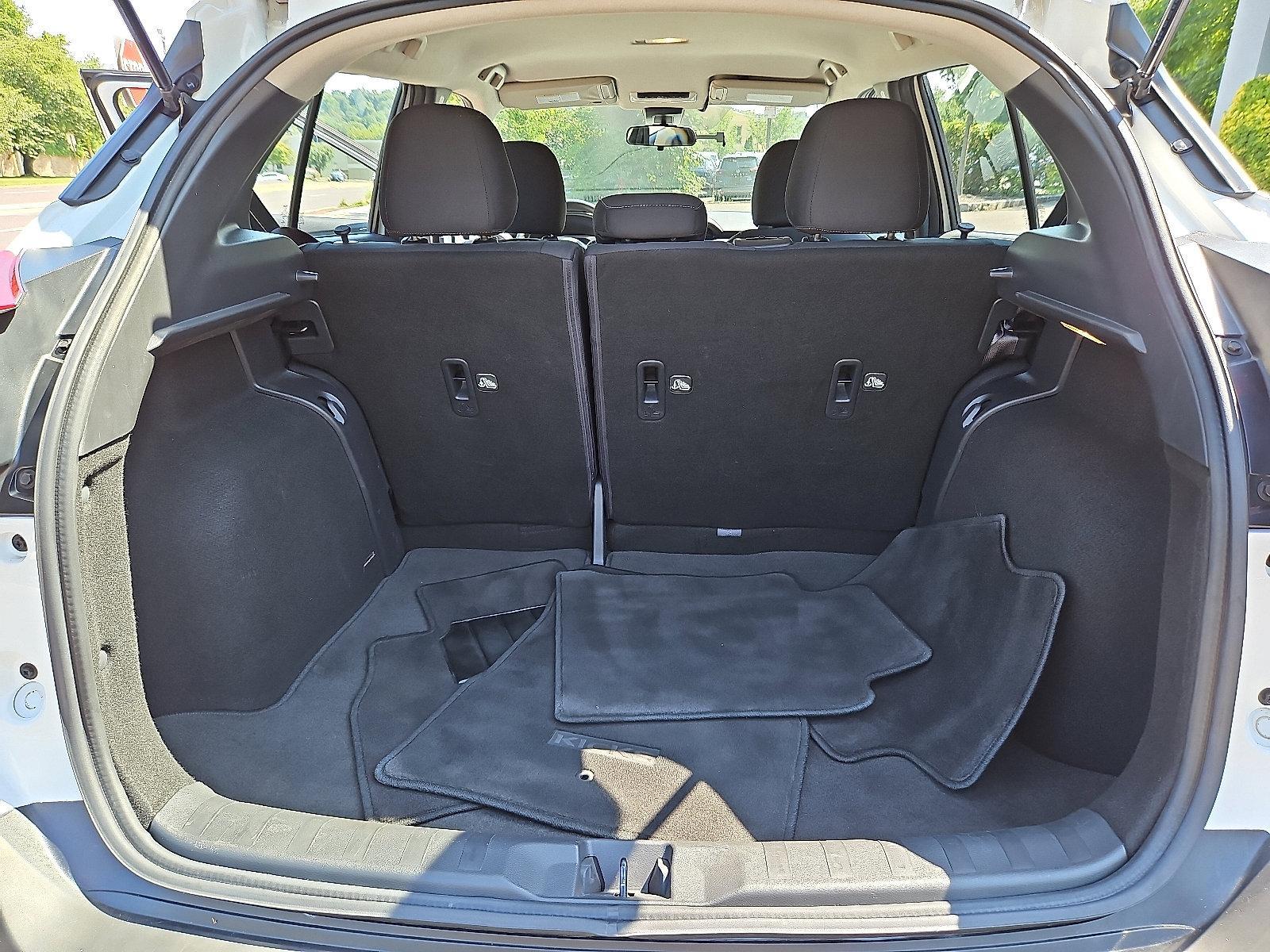 2020 Nissan Kicks Vehicle Photo in Jenkintown, PA 19046