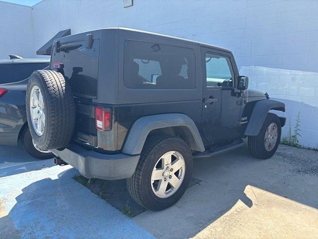 2012 Jeep Wrangler Vehicle Photo in TREVOSE, PA 19053-4984