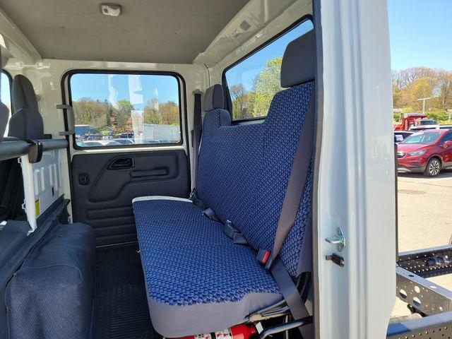 2024 Chevrolet Low Cab Forward 4500 Vehicle Photo in DANBURY, CT 06810-5034