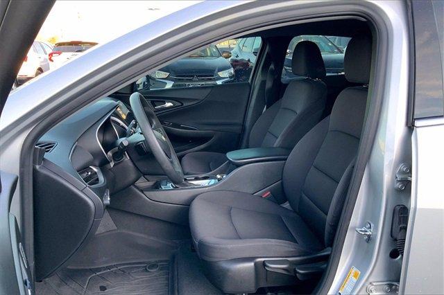 2022 Chevrolet Malibu Vehicle Photo in INDEPENDENCE, MO 64055-1377