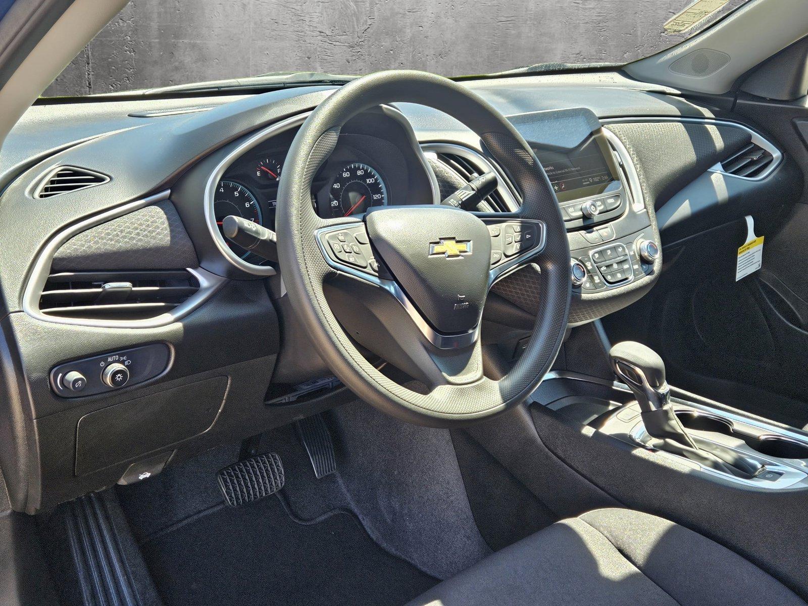 2025 Chevrolet Malibu Vehicle Photo in AMARILLO, TX 79106-1809