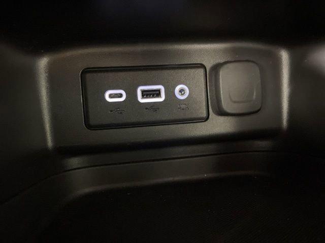 2024 Chevrolet Equinox Vehicle Photo in PHOENIX, AZ 85014-3381
