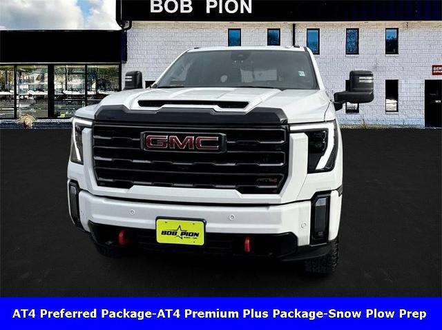 2024 GMC Sierra 3500 HD Vehicle Photo in CHICOPEE, MA 01020-5001
