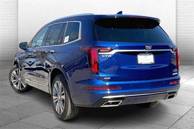 2024 Cadillac XT6 Vehicle Photo in KANSAS CITY, MO 64114-4545