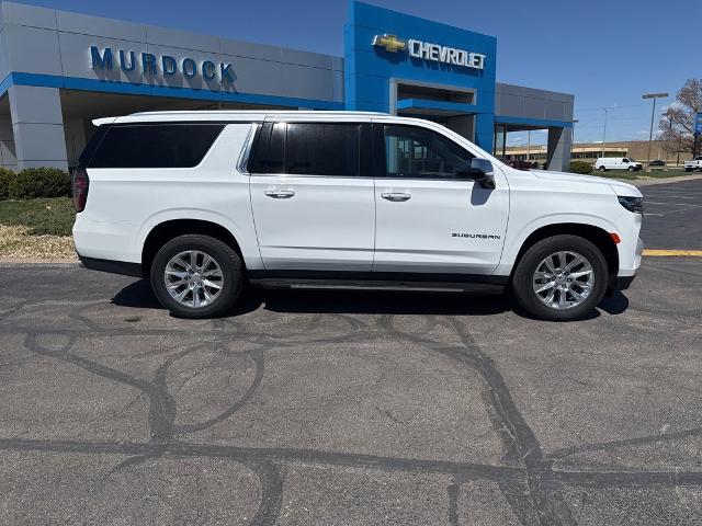 2023 Chevrolet Suburban Vehicle Photo in MANHATTAN, KS 66502-5036