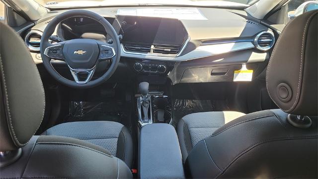 2025 Chevrolet Trax Vehicle Photo in FLAGSTAFF, AZ 86001-6214