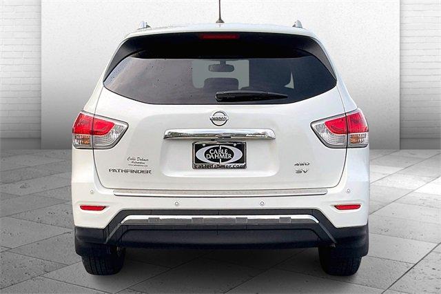 2015 Nissan Pathfinder Vehicle Photo in INDEPENDENCE, MO 64055-1314