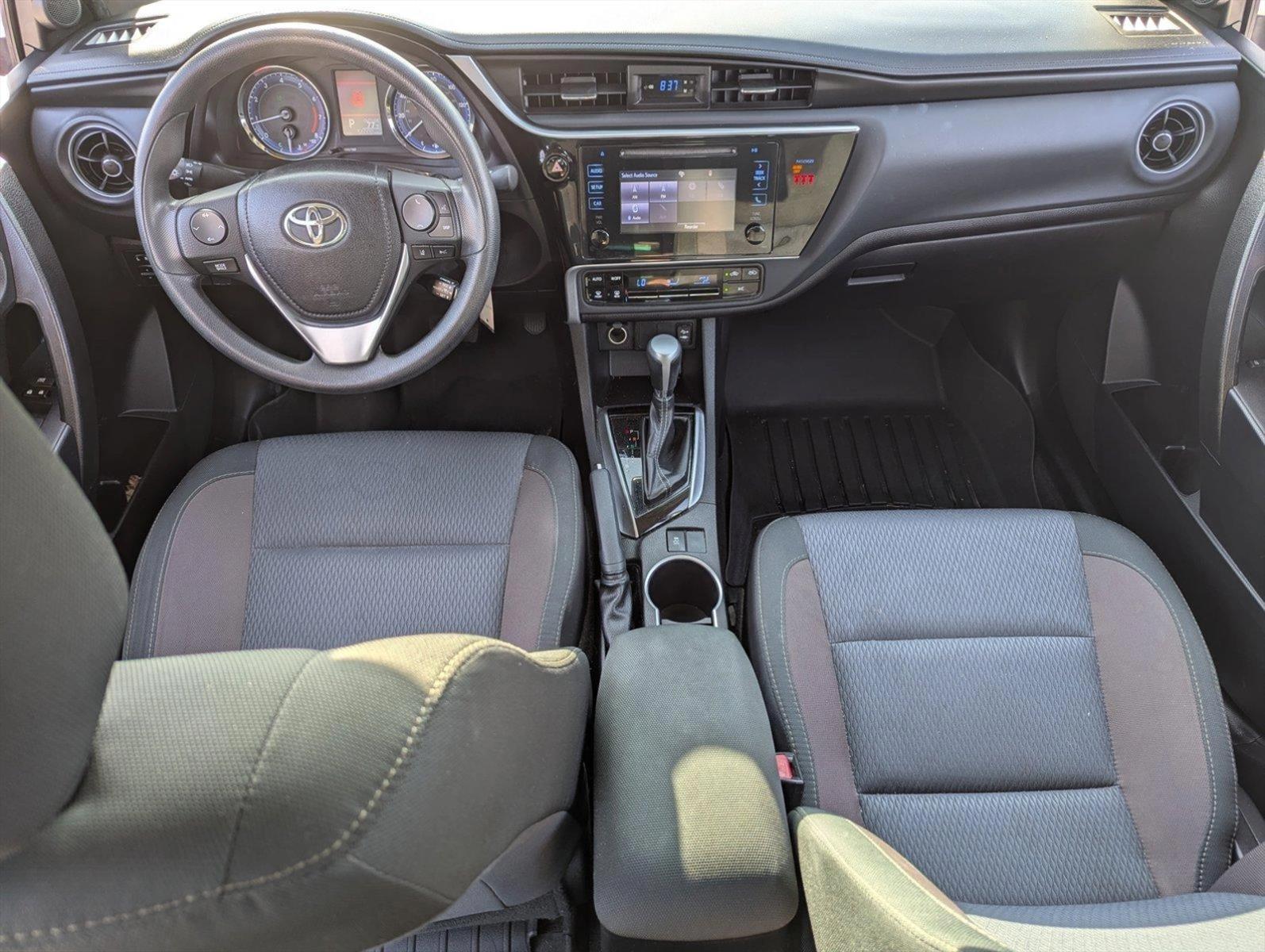 2019 Toyota Corolla Vehicle Photo in Ft. Myers, FL 33907