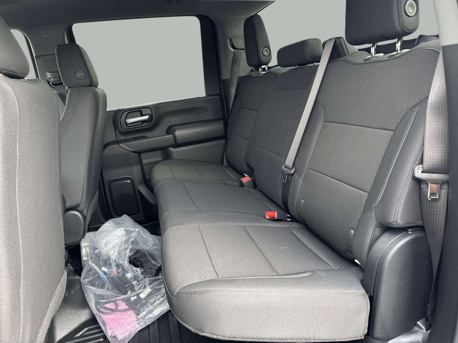 2025 Chevrolet Silverado 3500 HD Chassis Cab Vehicle Photo in GEORGETOWN, TX 78626-7508