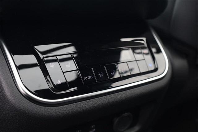 2025 Nissan Armada Vehicle Photo in Hazelwood, MO 63042