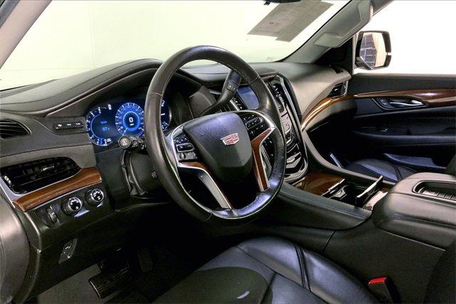 2020 Cadillac Escalade Vehicle Photo in INDEPENDENCE, MO 64055-1314