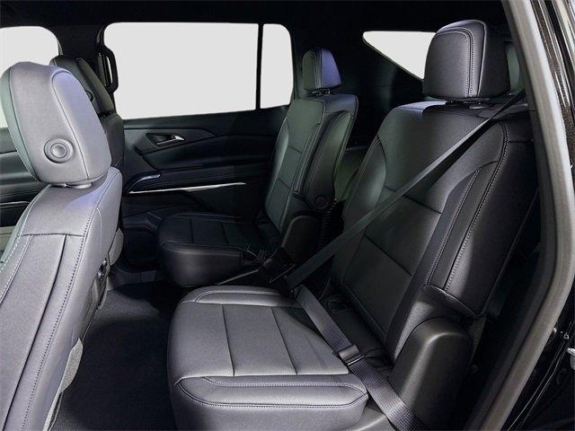 2025 Chevrolet Traverse Vehicle Photo in PUYALLUP, WA 98371-4149