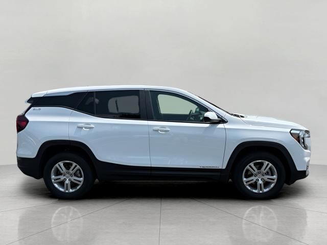 2024 GMC Terrain Vehicle Photo in MIDDLETON, WI 53562-1492