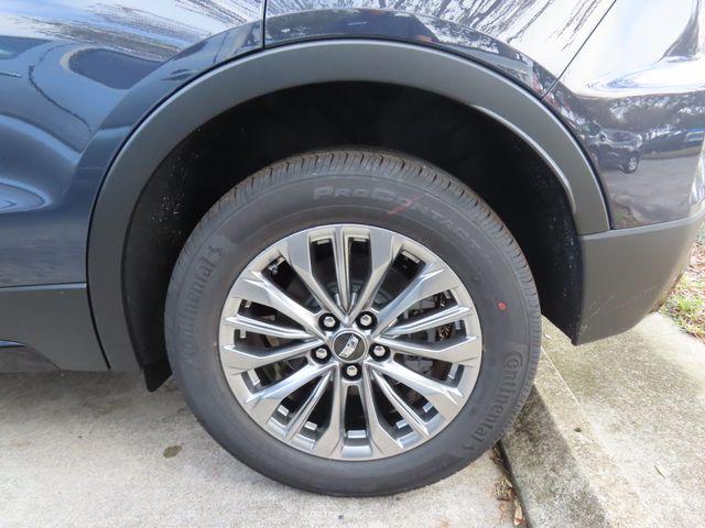2025 Cadillac XT4 Vehicle Photo in DELRAY BEACH, FL 33483-3294