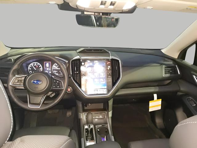 2025 Subaru Ascent Vehicle Photo in Green Bay, WI 54304