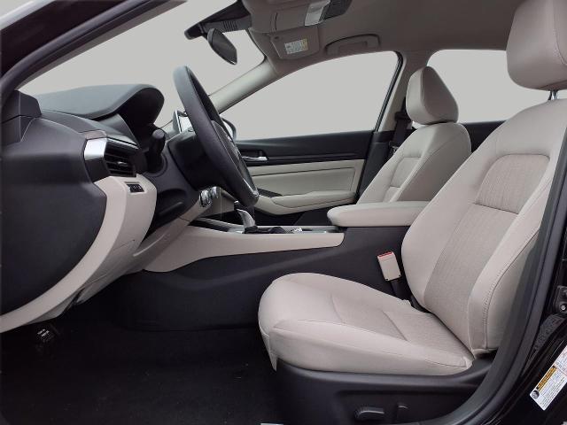 2025 Nissan Altima Vehicle Photo in Oshkosh, WI 54904
