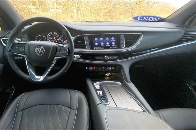 2023 Buick Enclave Vehicle Photo in KANSAS CITY, MO 64114-4545