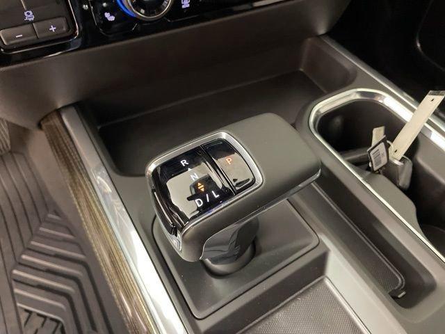 2025 Chevrolet Silverado 1500 Vehicle Photo in PHOENIX, AZ 85014-3381