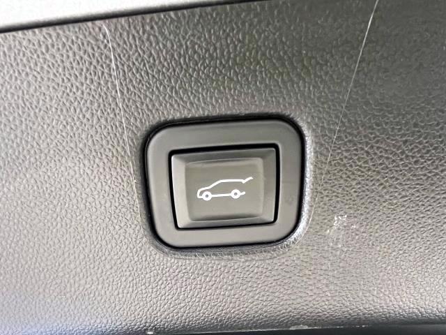 2022 Chevrolet Blazer Vehicle Photo in Roslyn, NY 11576