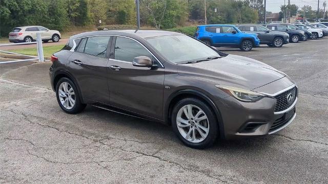 2017 INFINITI QX30 Vehicle Photo in BARTLETT, TN 38133-4101