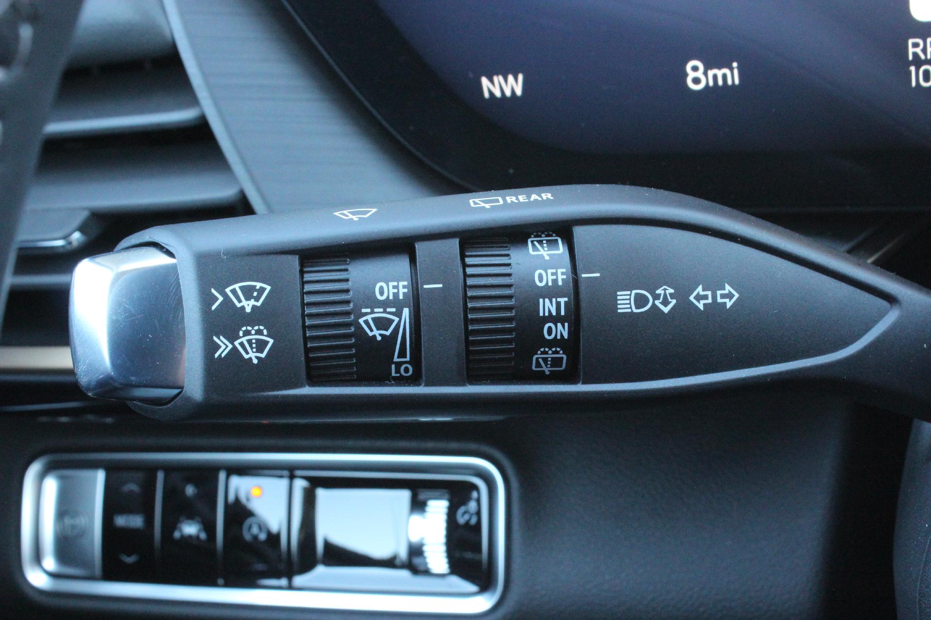 2025 Buick Envision Vehicle Photo in AURORA, CO 80012-4011