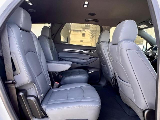 2023 Buick Enclave Vehicle Photo in EFFINGHAM, IL 62401-2832