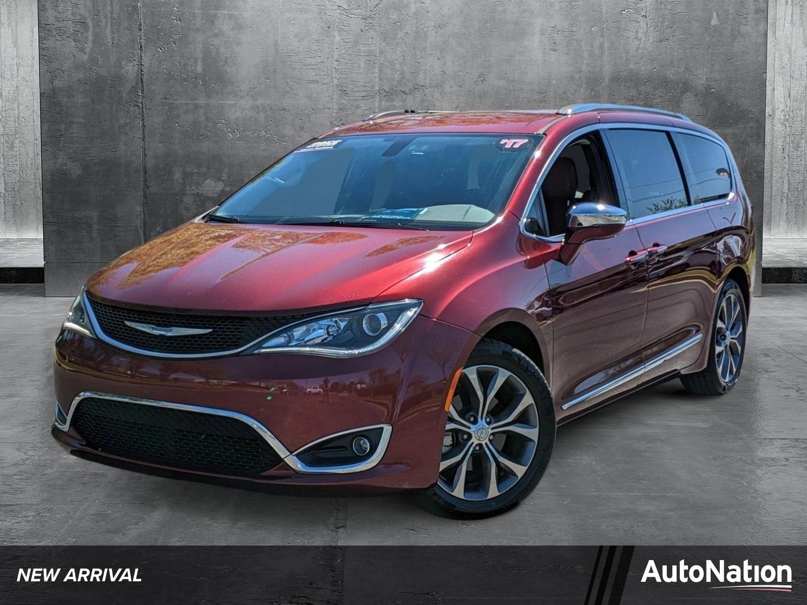 2017 Chrysler Pacifica Vehicle Photo in Sanford, FL 32771