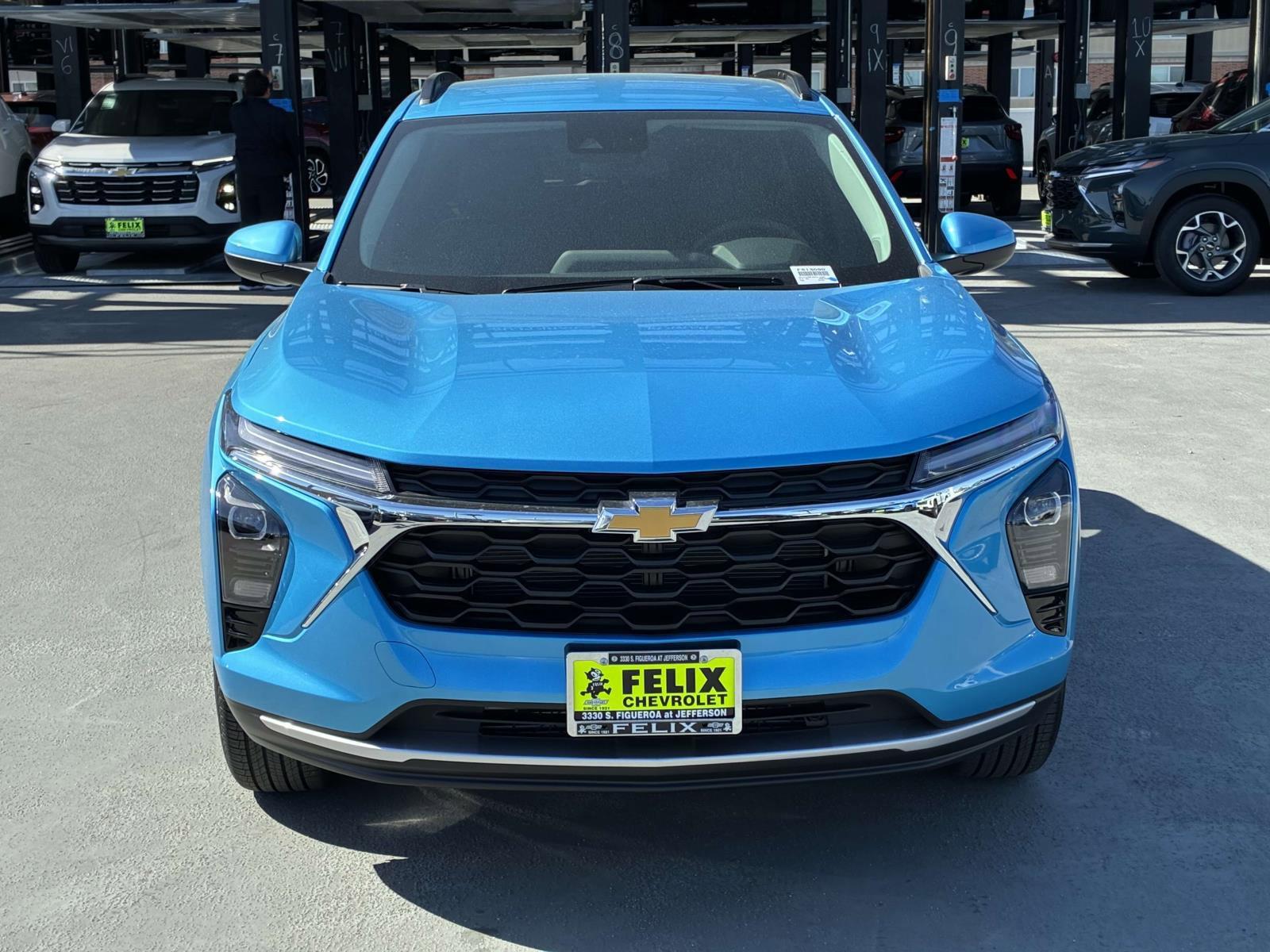 2025 Chevrolet Trax Vehicle Photo in LOS ANGELES, CA 90007-3794