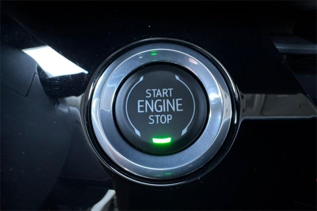 2025 Buick Envision Vehicle Photo in ELK GROVE, CA 95757-8703