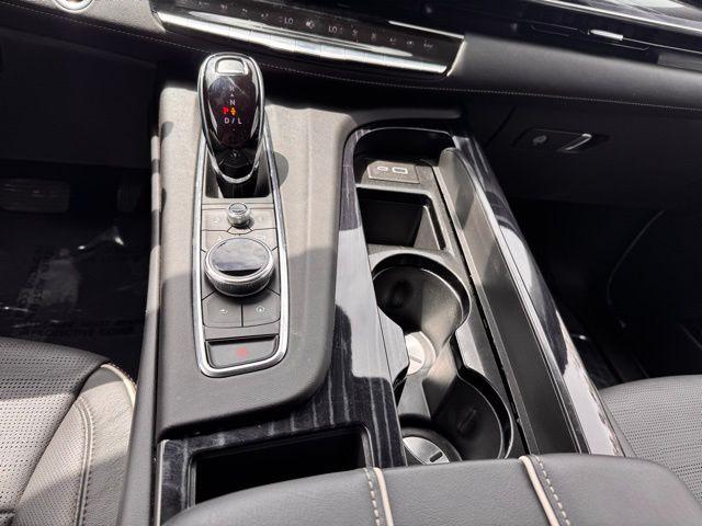 2024 Cadillac Escalade Vehicle Photo in DELRAY BEACH, FL 33483-3294