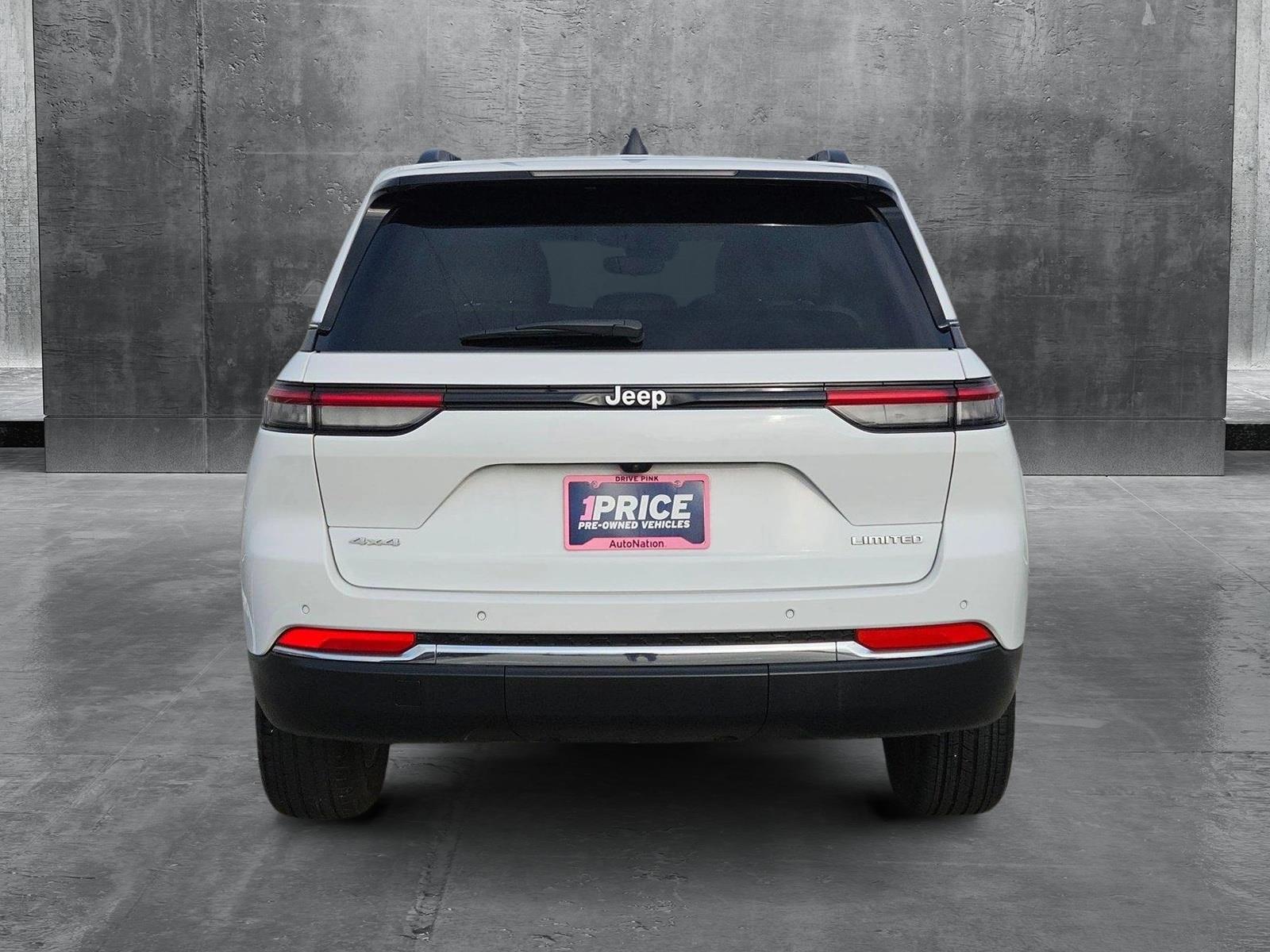 2024 Jeep Grand Cherokee Vehicle Photo in CORPUS CHRISTI, TX 78416-1100