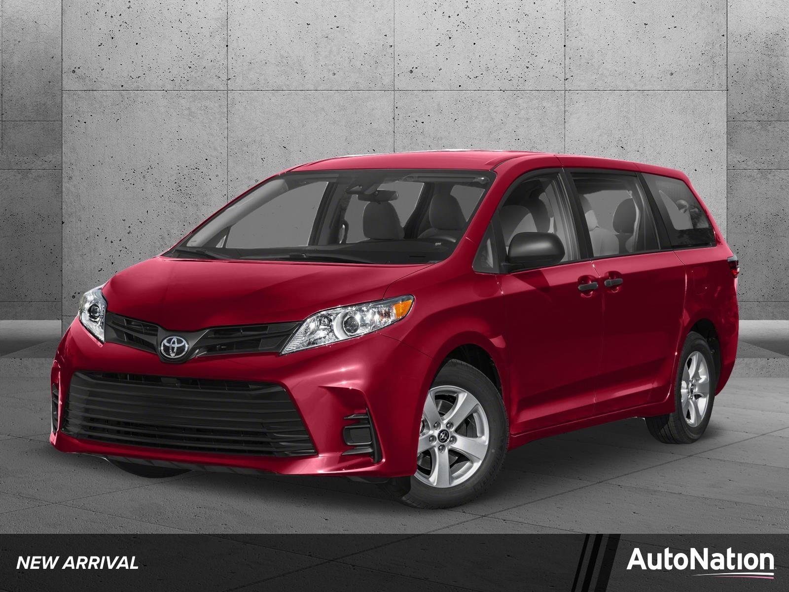 2018 Toyota Sienna Vehicle Photo in Davie, FL 33331