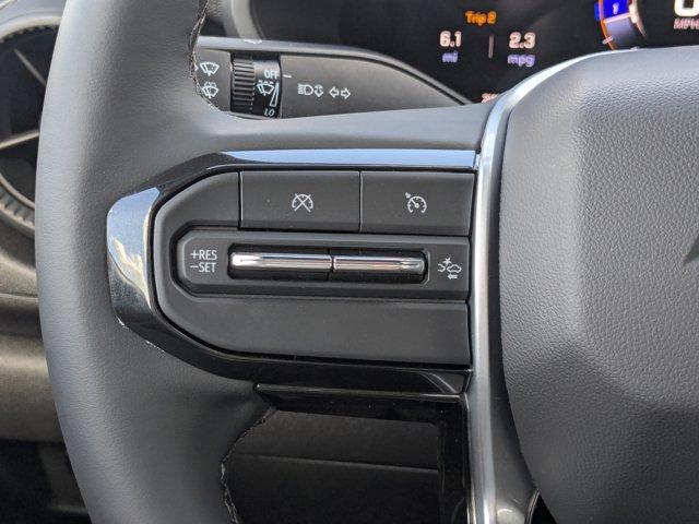 2025 Chevrolet Colorado Vehicle Photo in BRUNSWICK, GA 31525-1881