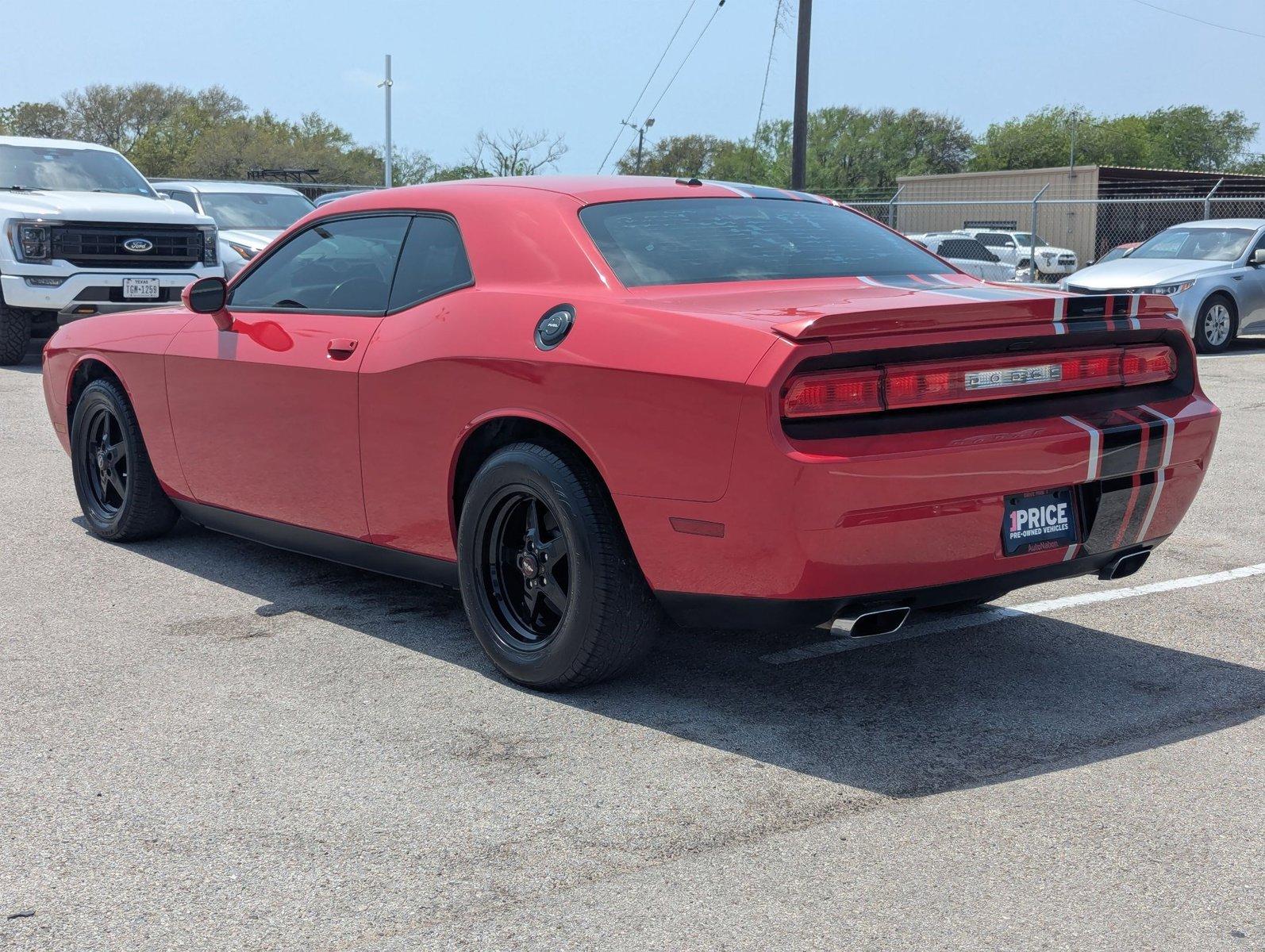 2012 Dodge Challenger Vehicle Photo in Corpus Christi, TX 78415