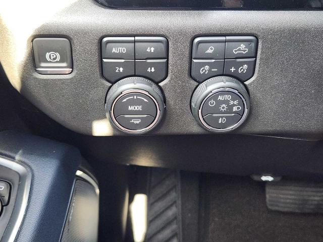 2024 Chevrolet Silverado 1500 Vehicle Photo in DENTON, TX 76210-9321