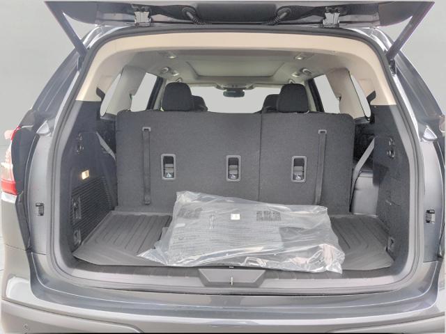 2025 Subaru Ascent Vehicle Photo in Green Bay, WI 54304