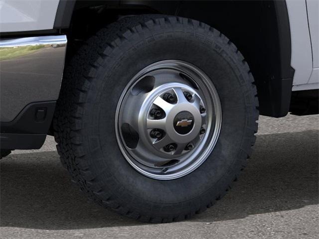 2025 Chevrolet Silverado 3500 HD CC Vehicle Photo in ENGLEWOOD, CO 80113-6708