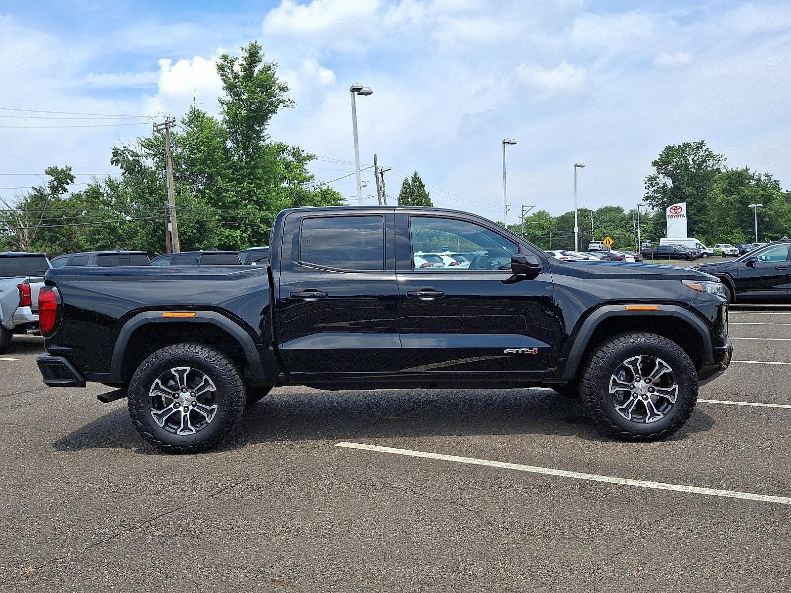 2024 GMC Canyon Vehicle Photo in Trevose, PA 19053