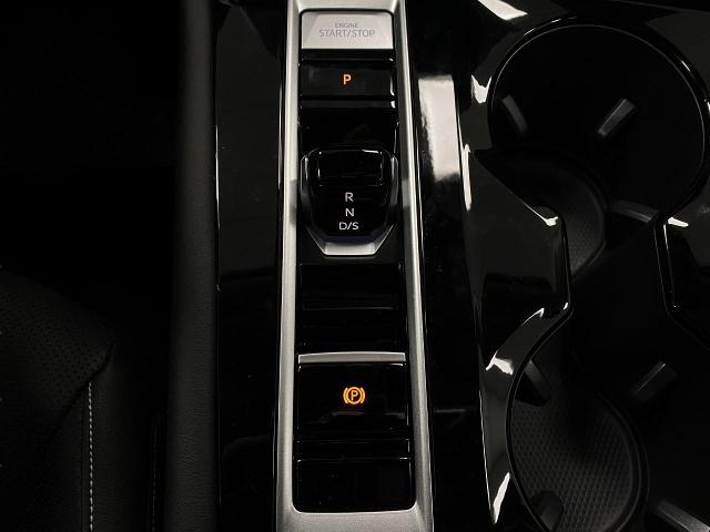 2025 Volkswagen Atlas Vehicle Photo in Appleton, WI 54913