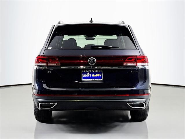 2024 Volkswagen Atlas Vehicle Photo in Puyallup, WA 98371