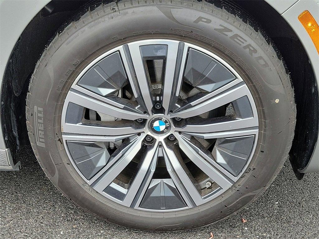 2024 BMW i7 Vehicle Photo in Muncy, PA 17756