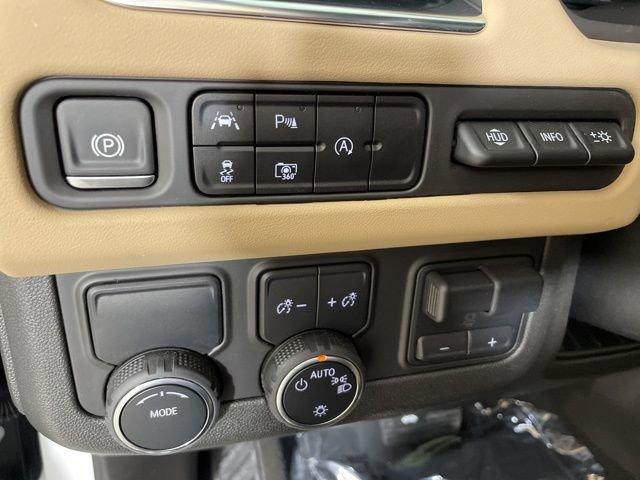 2024 Chevrolet Tahoe Vehicle Photo in PHOENIX, AZ 85014-3381
